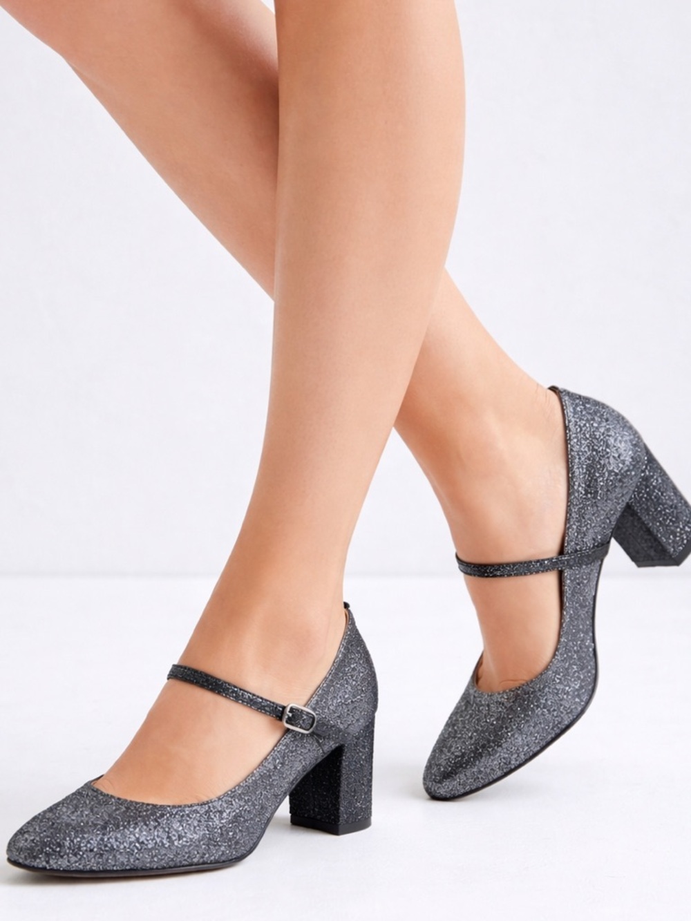 SJP Sarah Jessica Parker Round Toe Mary Jane Block Heel Pumps Silver FLAW 37.5
